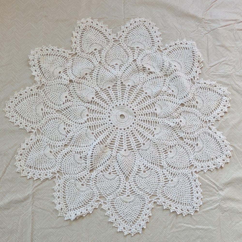 Handmade Crochet Small Round Table Cloth 26" × 26"